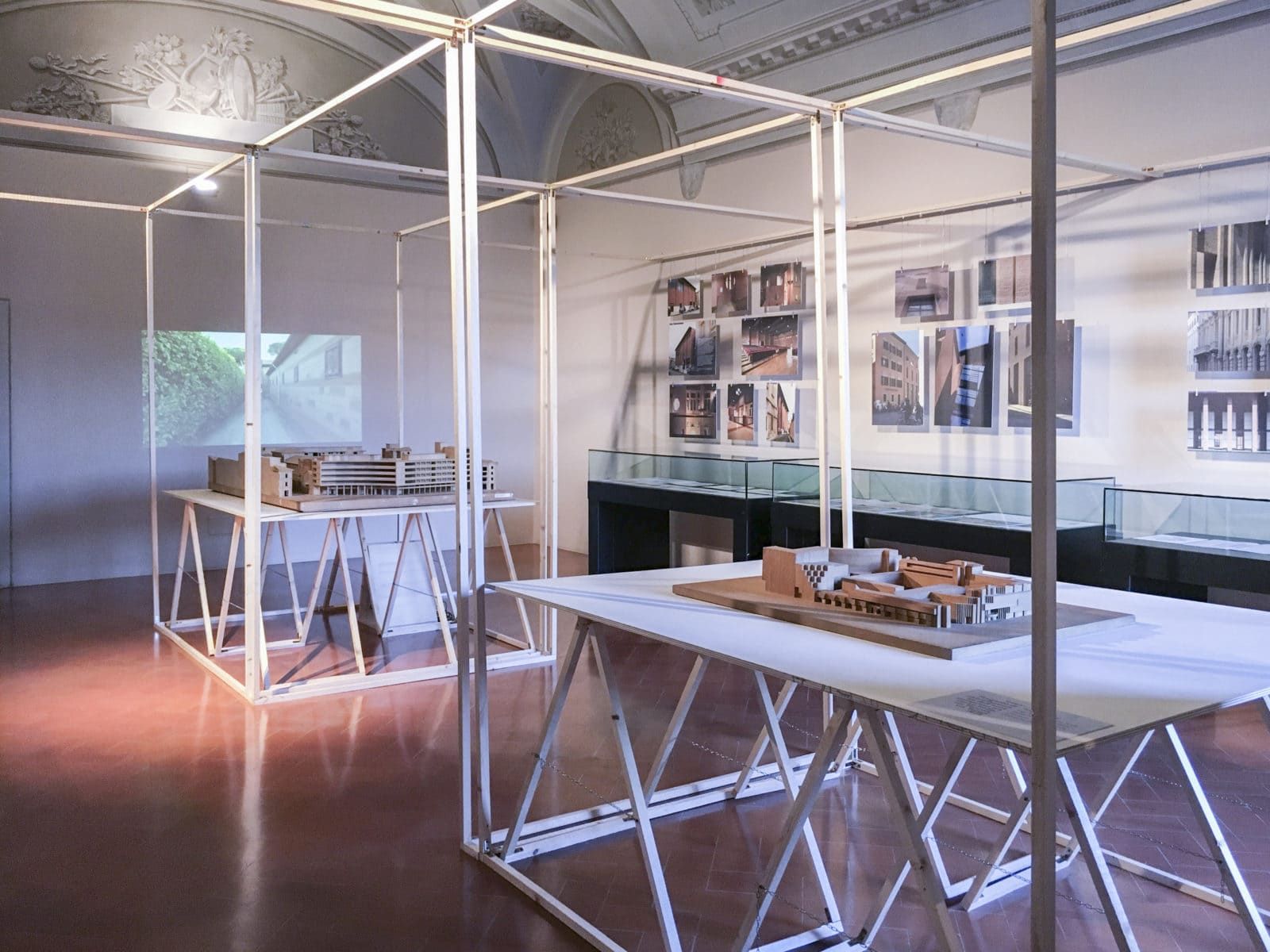 Roberto Mariani Architetto exhibition setup